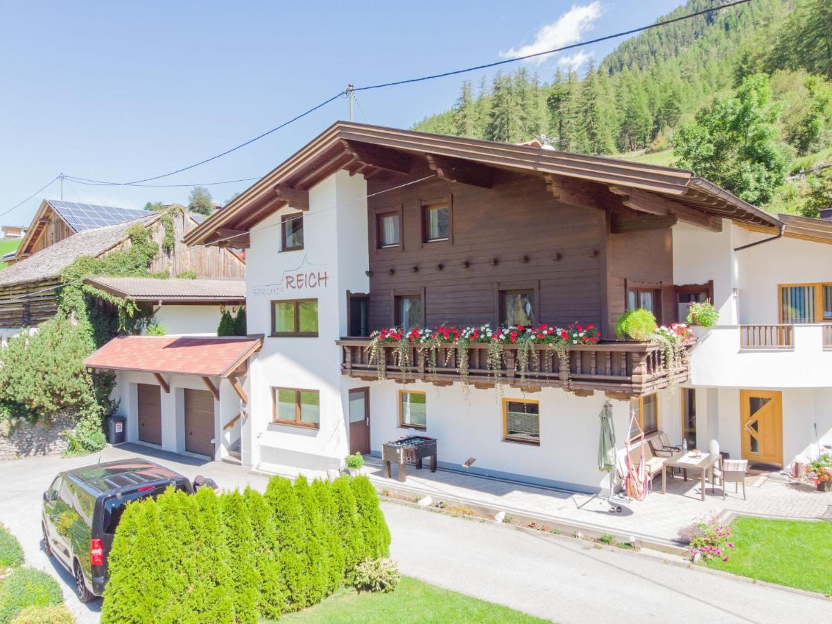 Holiday Home Berghof Reich By Interhome Längenfeld Exteriör bild